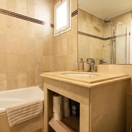 Lägenhet Costalita One Bedroom Estepona