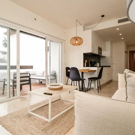 Lägenhet Costalita One Bedroom Estepona